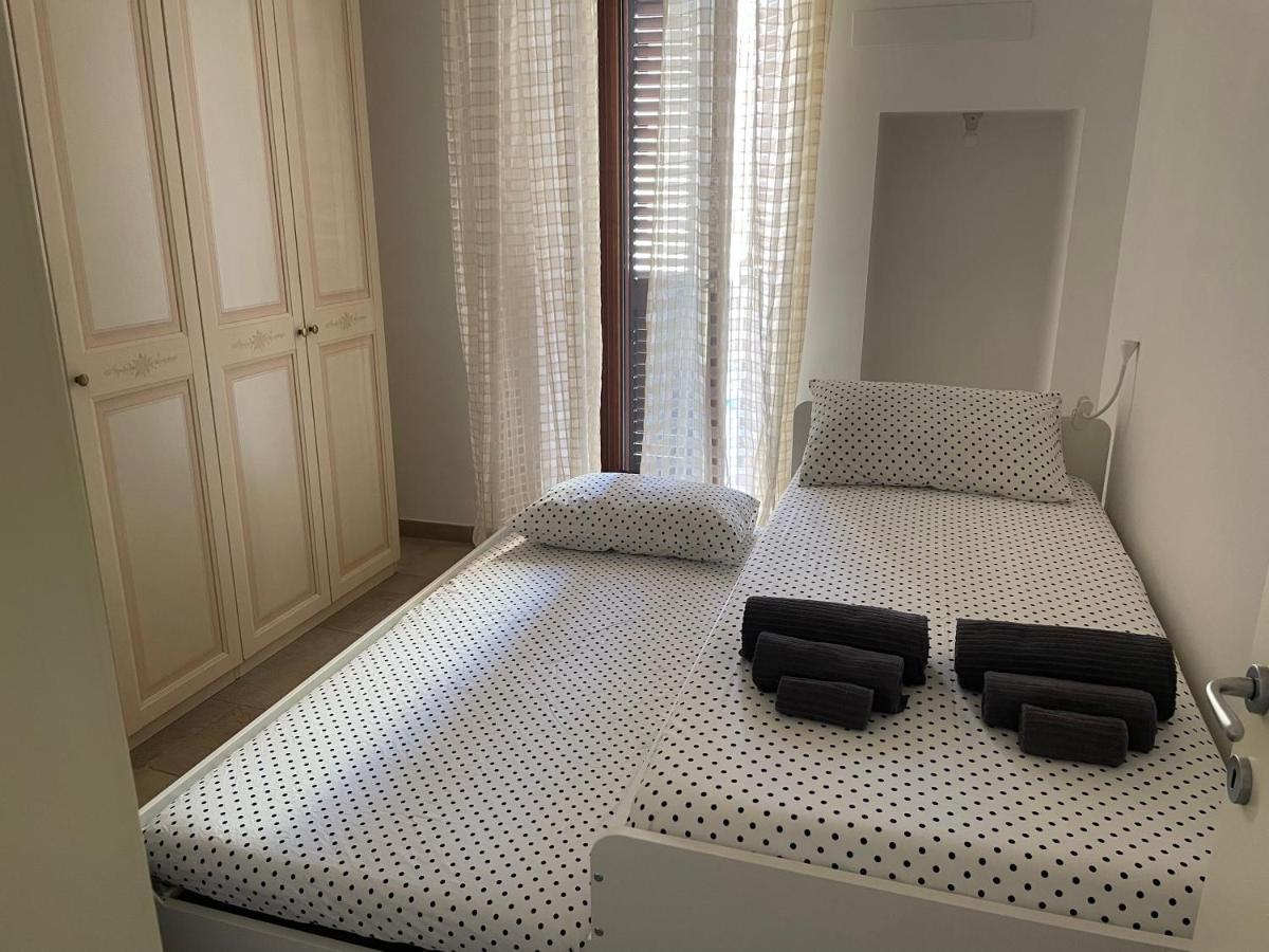 Casa Oberdan - Private Parking Apartment Monopoli Exterior photo